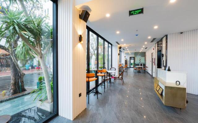 PĀMA Boutique Hotel & Bistro Danang