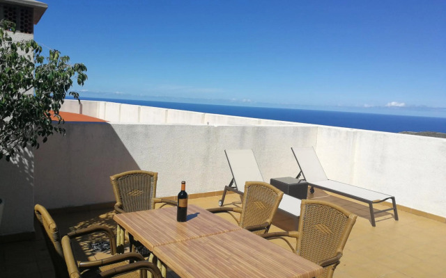 Wonderful penthouse in the center of Icod de los Vinos