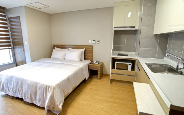 The Class 300 Condo