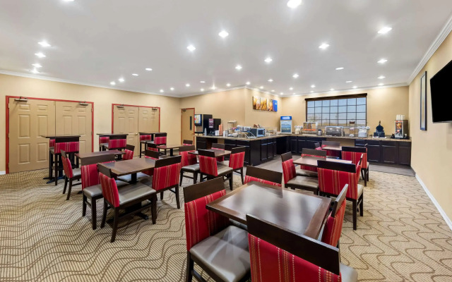 Comfort Suites Roanoke - Fort Worth North