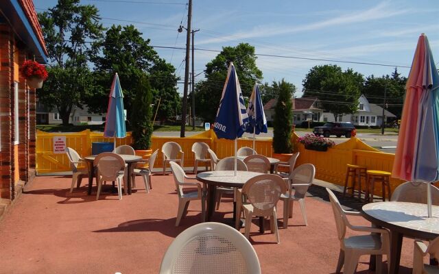 Bellevue Hotel & Suites