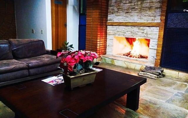 Hotel Verdes Mares