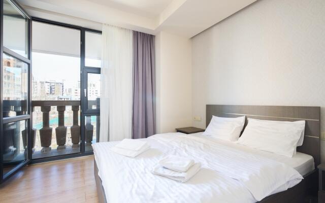 Stay Inn on Eznik Kokhbatsi Street 16