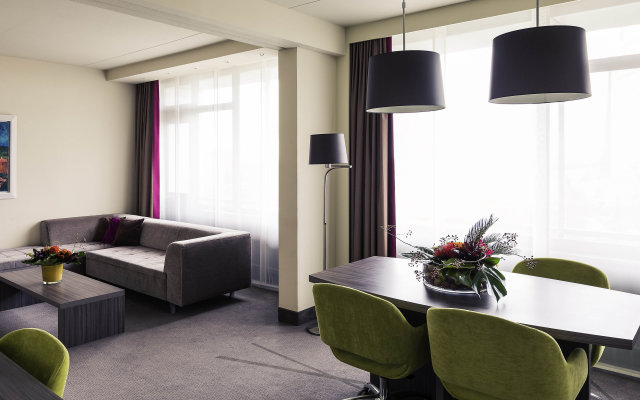 Mercure City Groningen Martiniplaza Hotel