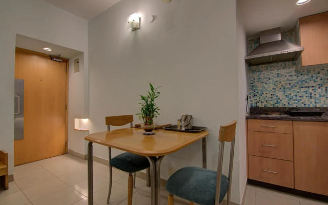 Tristar Service Apartments