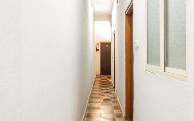 Oyo 28472 Hotel Shree Palace