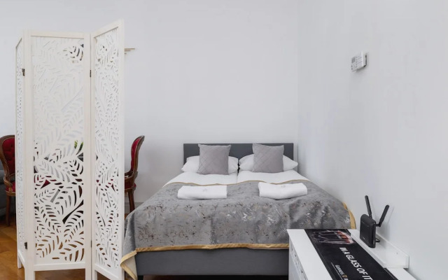 Starowiślna Studio Old Town by Renters