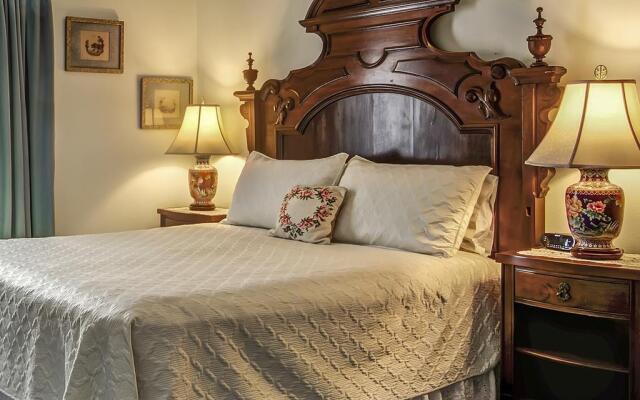 Rose Manor Bed  Breakfast