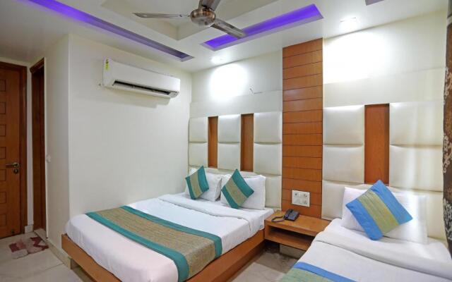 Hotel Tashkent Palace - New Delhi Railway Station - Paharganj