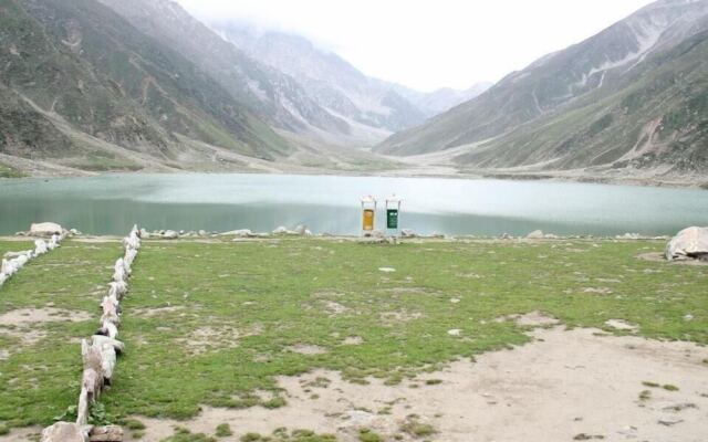 Hotel Demanchi Naran