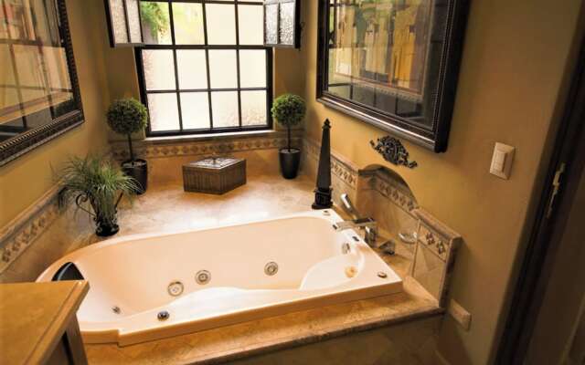 Casa Grande Luxury Accommodations