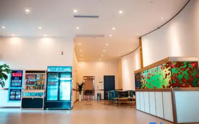 Lanou Hotel (Xuancheng Xuanzhou District Government Affairs Center Store)