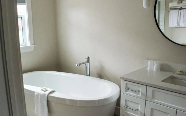 Rodd Crowbush Golf & Beach Resort