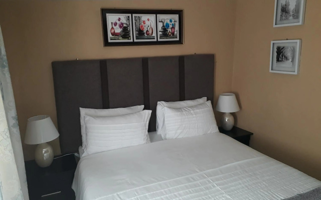 Peace & Lovely Bed And Breakfast