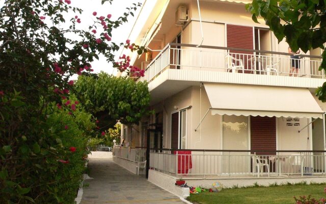 Pansion Akrogiali