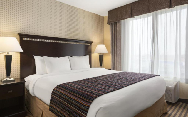 University Hotel - Davis Area by IHG