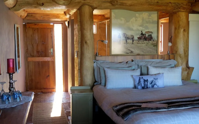 T'Niqua Stable Inn