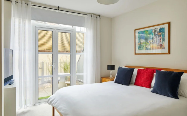 Castle Retreat City Centre Near Train & Parking