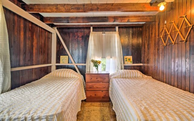 Beachfront Connecticut Retreat w/ Views!