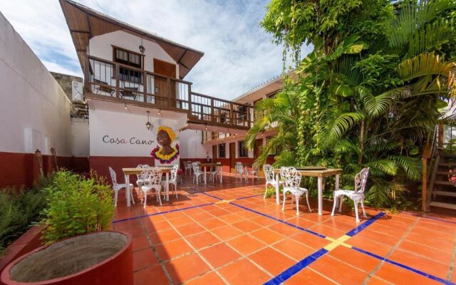 Hotel Ayenda Casa Cano 1805