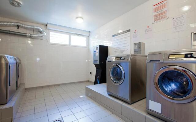 Séjours & Affaires Paris Nanterre