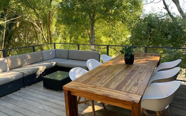 Modern 2 Bed Townhouse On CBD Fringe