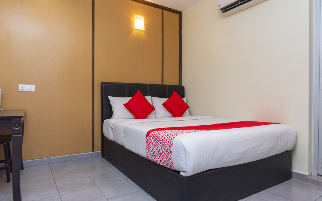 Muar City Hotel