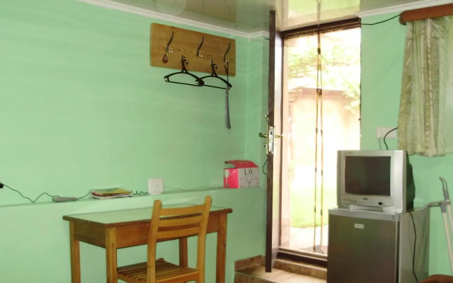Apartment On Erekle 25a