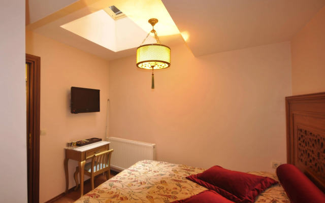 Merial Hotel
