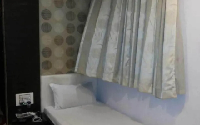 Hotel Navi Mumbai – Guest Rooms – Navi Mumbai