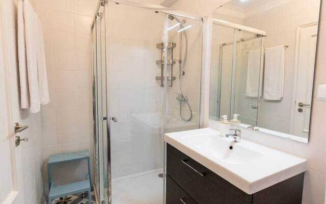 Olive 2 - Downtown Porto by the Metro