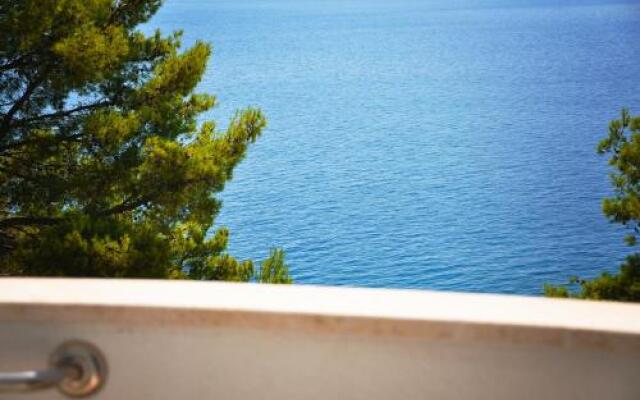 Sunrise Apartments and Studio Apartments 1