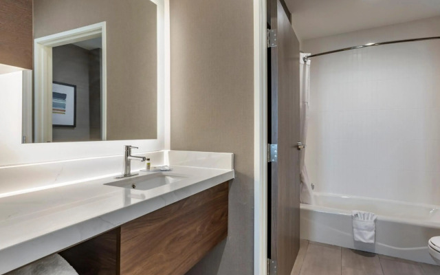 Residence Inn by Marriott Addison