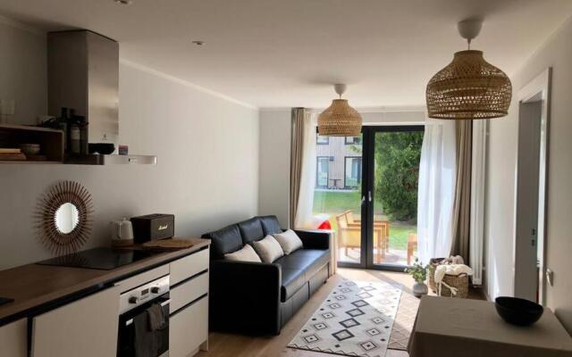 Albatross Weekend: seaside apartment with a sunny terrace