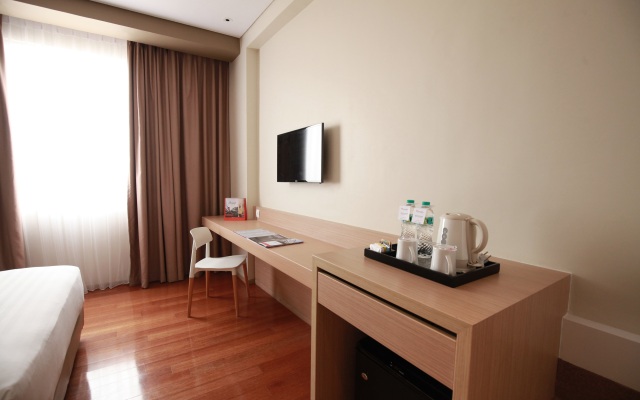 Citadines Connect Airport Jakarta