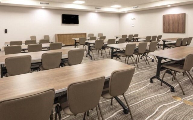 Staybridge Suites Houston East - Baytown by IHG