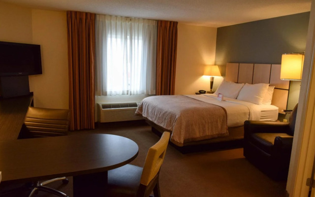 Candlewood Suites Wichita Airport by IHG