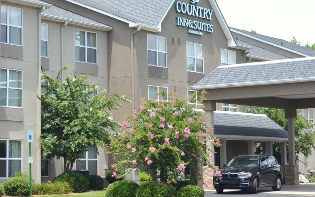 Country Inn & Suites by Radisson, Charlotte/Matthews, NC