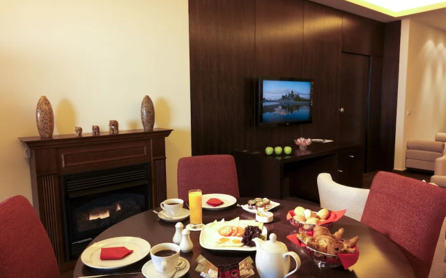 One to One Hotel & Apartments