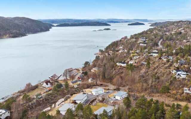 Modern Cabin With a Panoramic View of Oslo Fjord