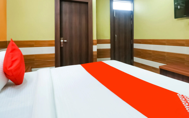 Hotel Mayur Plaza