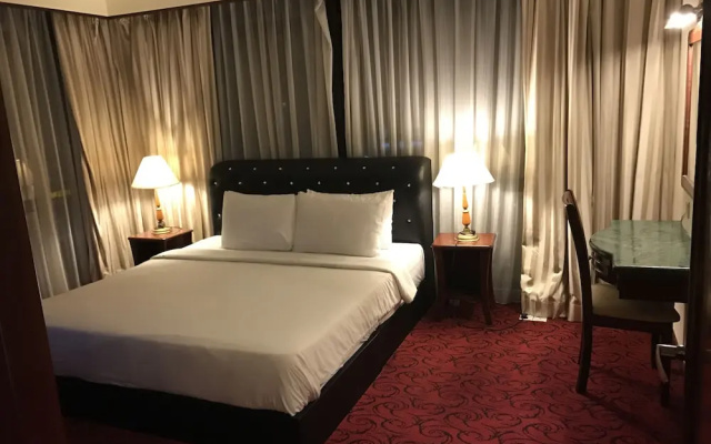 Times Square Service Suites