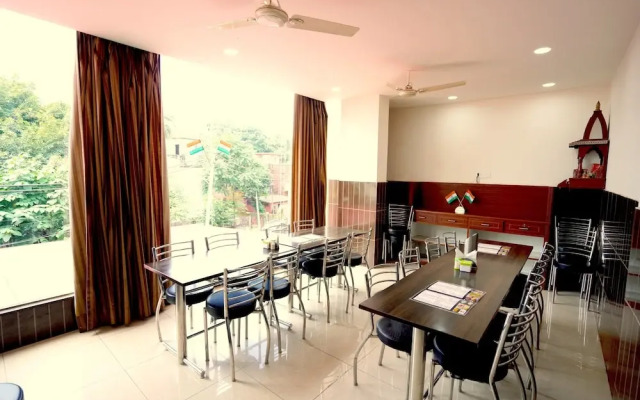 Hotel Vishnu Inn