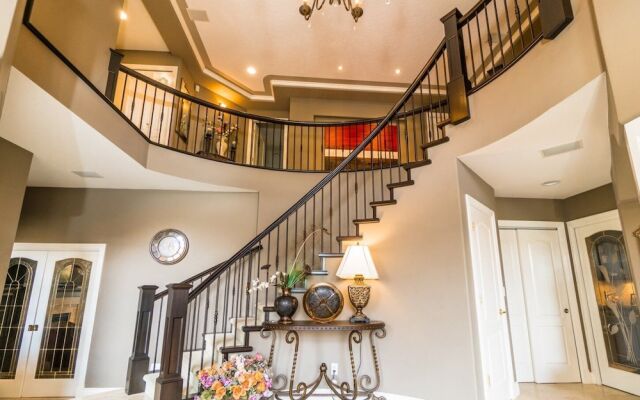 Cedar Manor Bed and Breakfast
