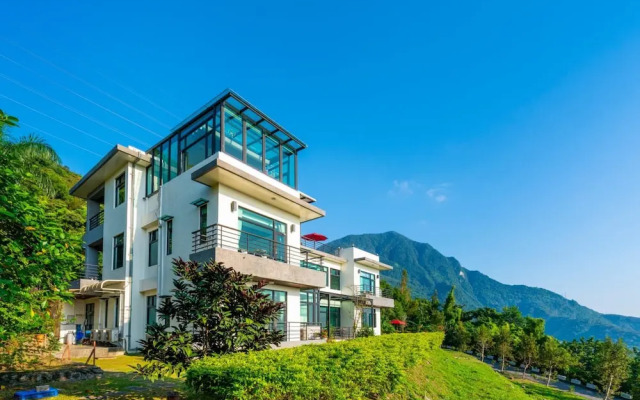 Hualien AzureVILLA B&B
