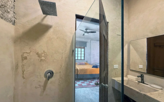 Casa con Piscina Nido Rosa