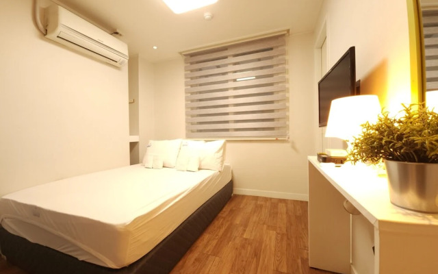 G-star Guesthouse