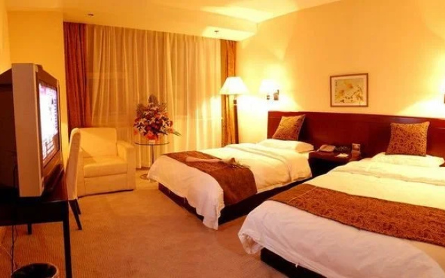 Dong Da Holiday Hotel