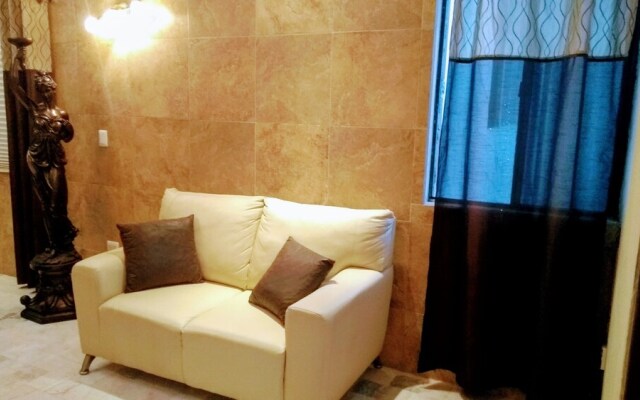 Max Place Apartment
