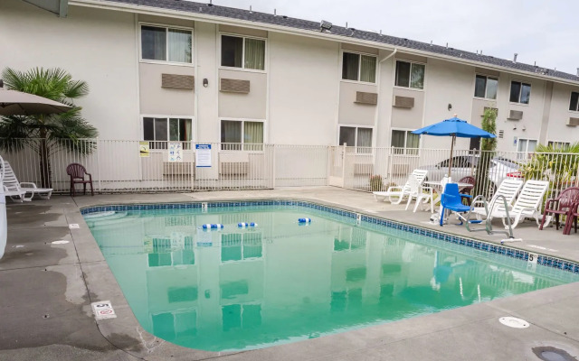 Motel 6 Seattle, WA - Sea-Tac Airport South